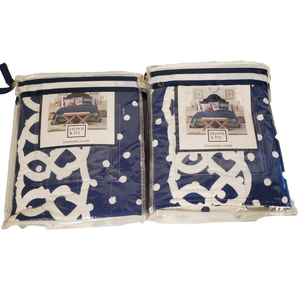 Crown & Ivy Standard Sham Raeanne Blue and White 20x26 Set‎ of 2 NWT